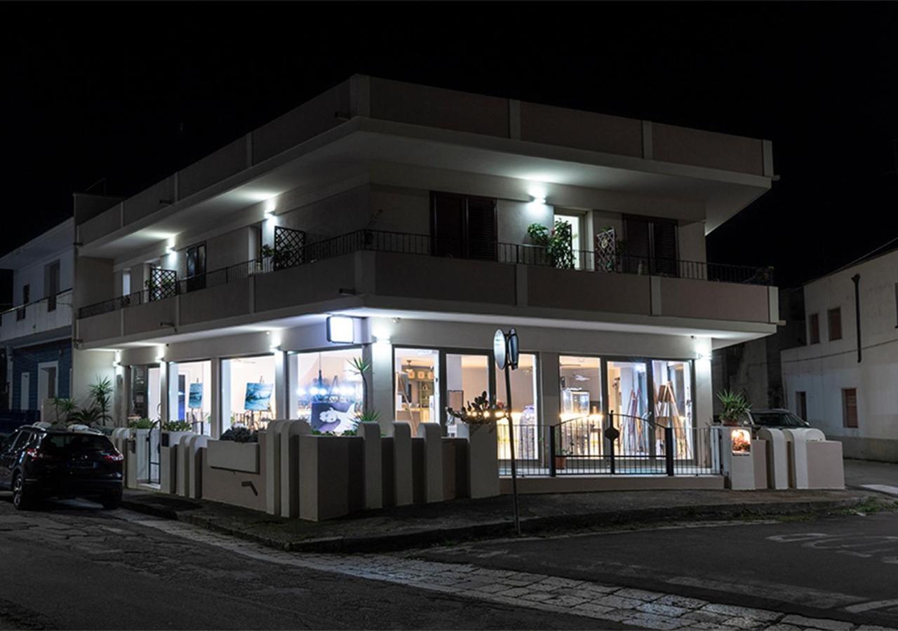 Adua Art Bed & Breakfast Castrignano del Capo Exterior foto