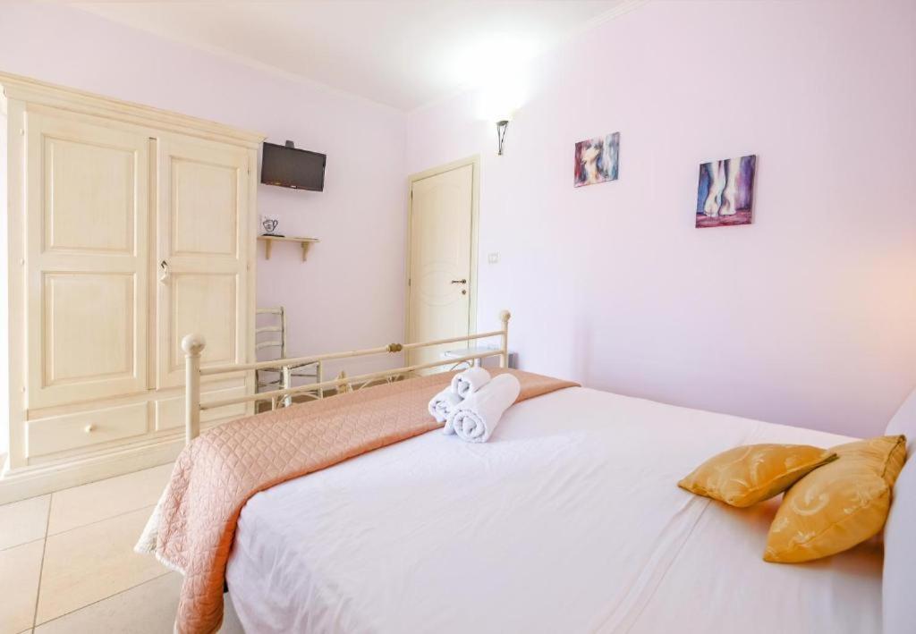 Adua Art Bed & Breakfast Castrignano del Capo Exterior foto
