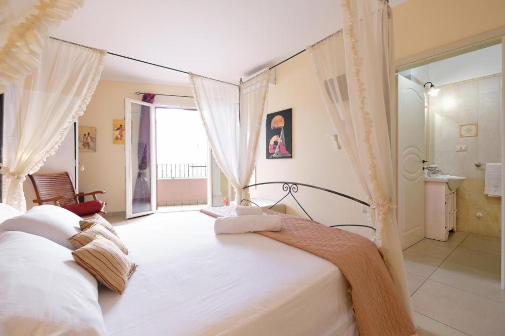 Adua Art Bed & Breakfast Castrignano del Capo Exterior foto
